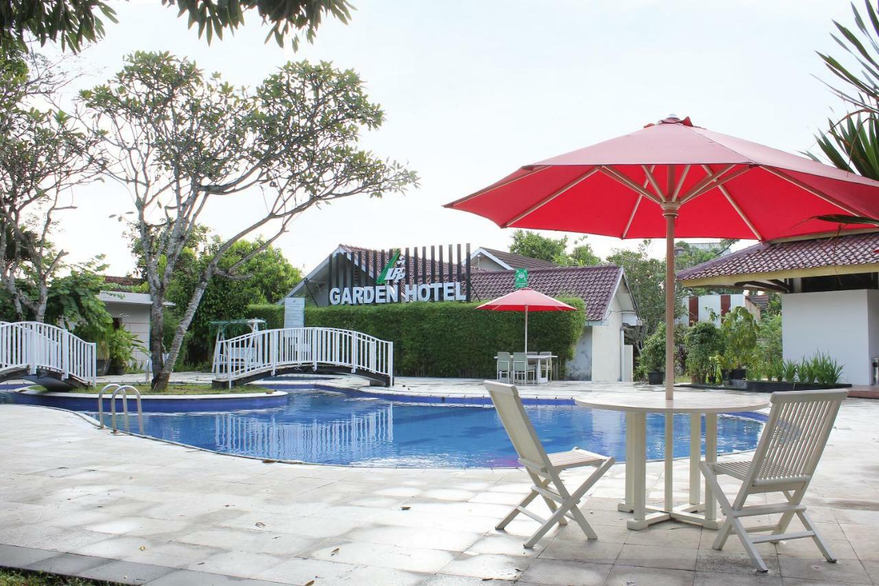 Oyo 743 Garden Guesthouse Maguwo Luaran gambar