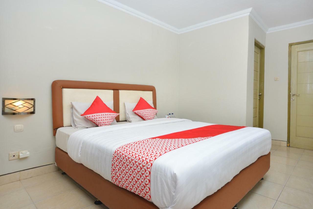 Oyo 743 Garden Guesthouse Maguwo Luaran gambar